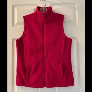 Lands End (S) fuchsia fleece vest.